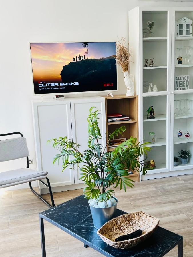 Delux Apartament Salou Bagian luar foto