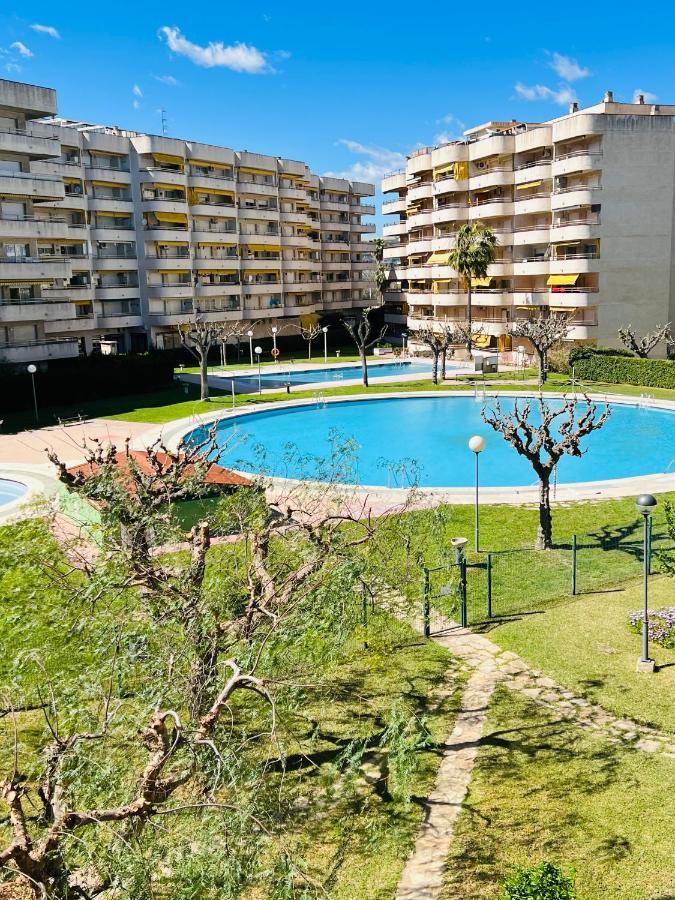 Delux Apartament Salou Bagian luar foto